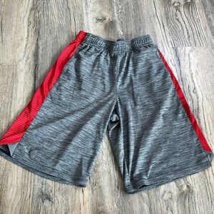 Under Armour Youth Boys Grey & Red Athletic Shorts, size large